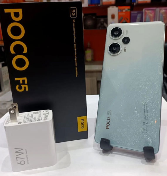 Poco F5 и Poco F5 Pro показали на первых официальных изображениях